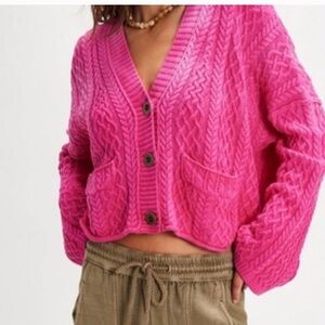 FREE PEOPLE WASHED FADE ASHORE OMBRE FADE CABLE KNIT CARDIGAN XS S M HOT PINK